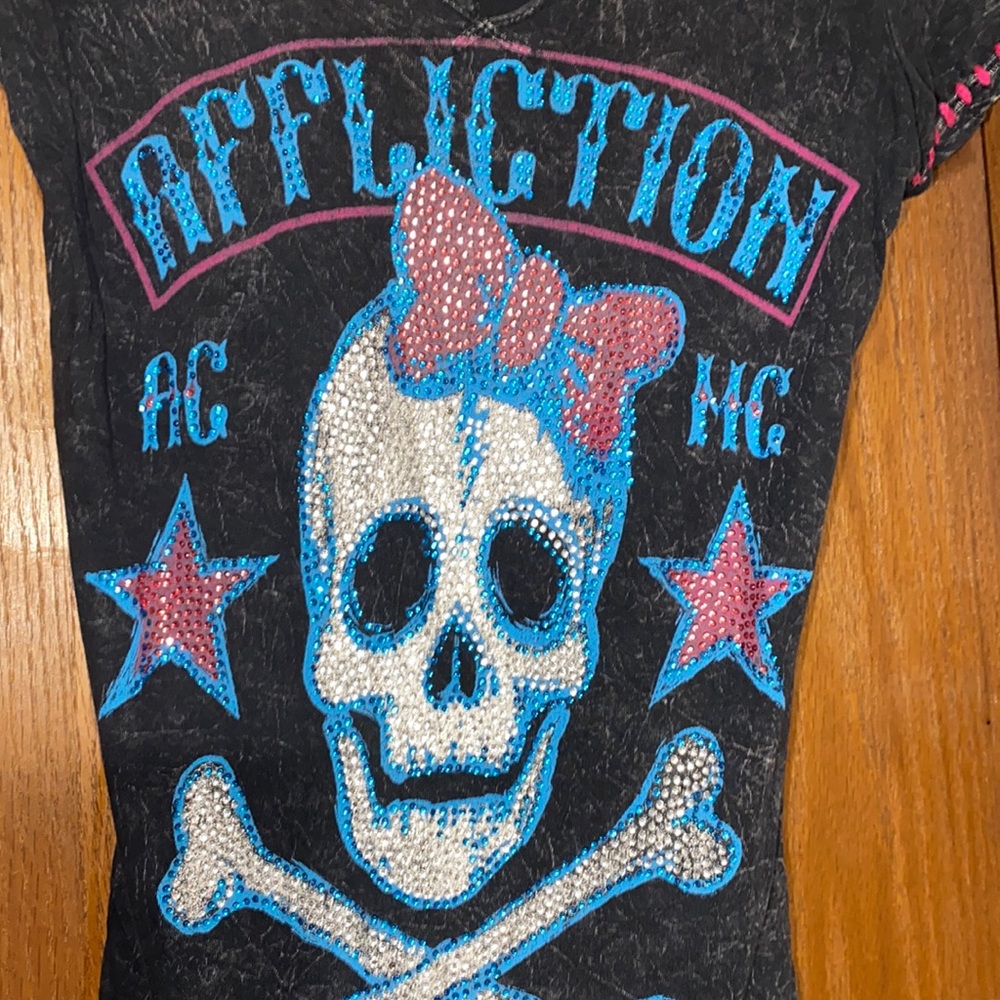 Affliction skull sparkly shirt